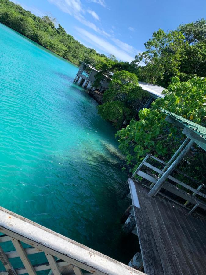 Lusia'S Lagoon Chalets Salelologa Экстерьер фото